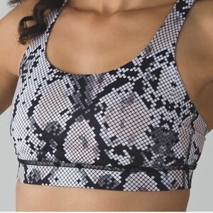 Lululemon Energy Bra in Ziggy Snake